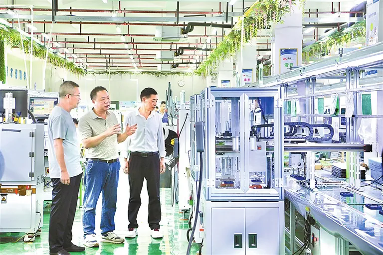 答好工業(yè)強(qiáng)市的贛州答卷 聚焦電子產(chǎn)品研發(fā)，驅(qū)動產(chǎn)業(yè)升級新引擎